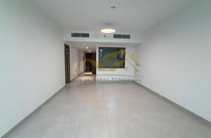 Apartment - 1 - 2 for rent in Sheikh Zayed Road - Dubai