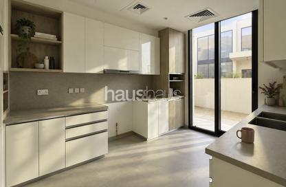 Villa - 4 - 5 for sale in Jebel Ali Village Villas - Jebel Ali Village - Jebel Ali - Dubai