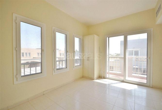 83232391 - صورة العقار 2