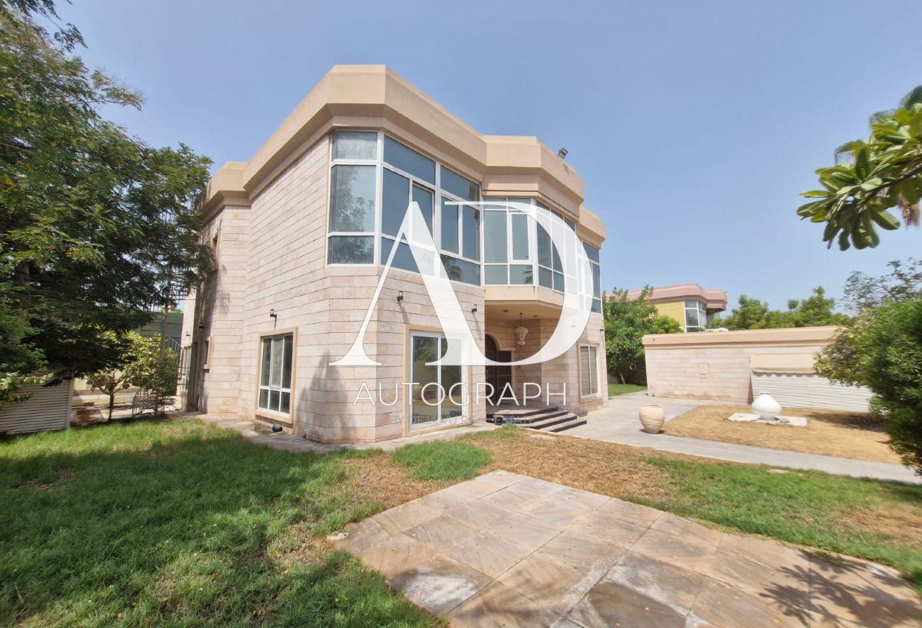 Vastu Compliant | Spacious Luxury Family Villa photo 8