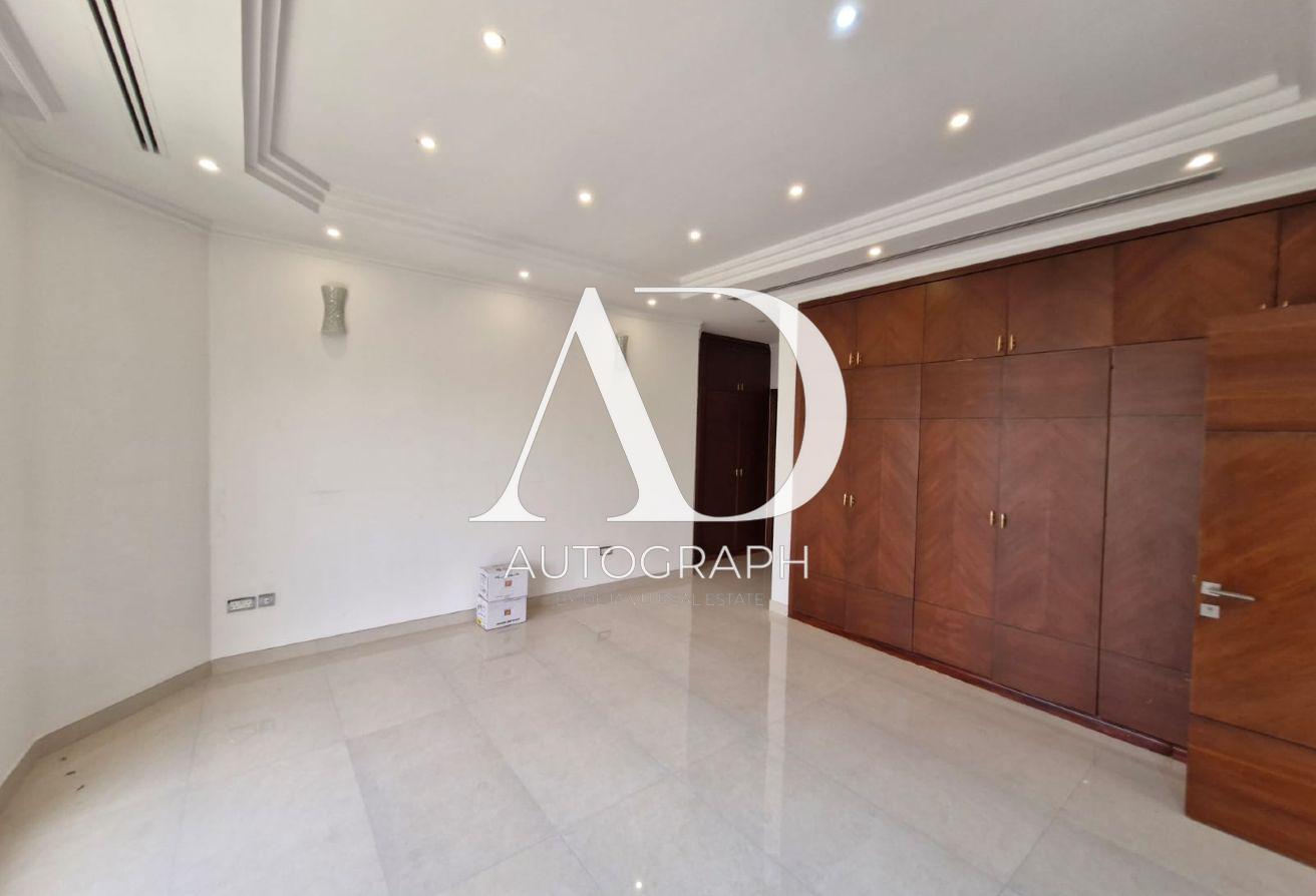 Vastu Compliant | Spacious Luxury Family Villa photo 16