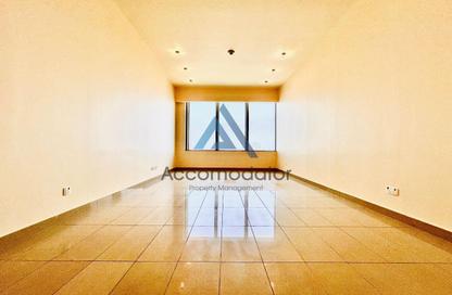 Apartment - 2 Bedrooms - 3 Bathrooms for rent in Nation Towers - Corniche Road - Abu Dhabi