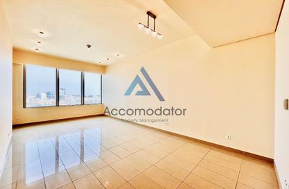 Apartment - 2 Bedrooms - 3 Bathrooms for rent in Nation Towers - Corniche Road - Abu Dhabi