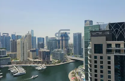 Apartment - 1 Bedroom - 2 Bathrooms for rent in Aurora Tower - Marina Promenade - Dubai Marina - Dubai