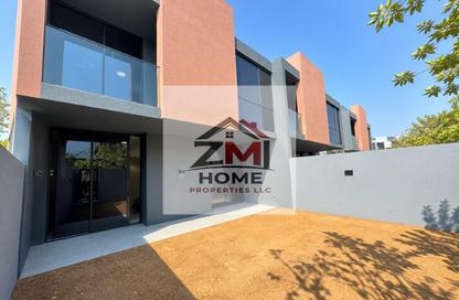 Townhouse - 4 - 5 for rent in Saro - Masaar - Tilal City - Sharjah