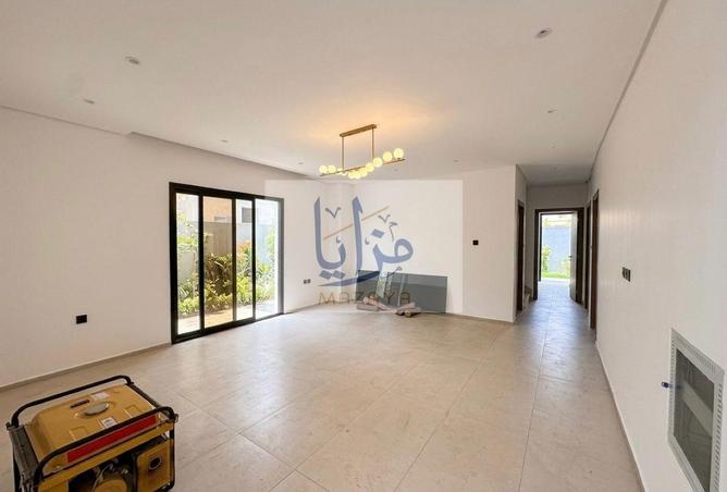 145502081 - Property Image 3