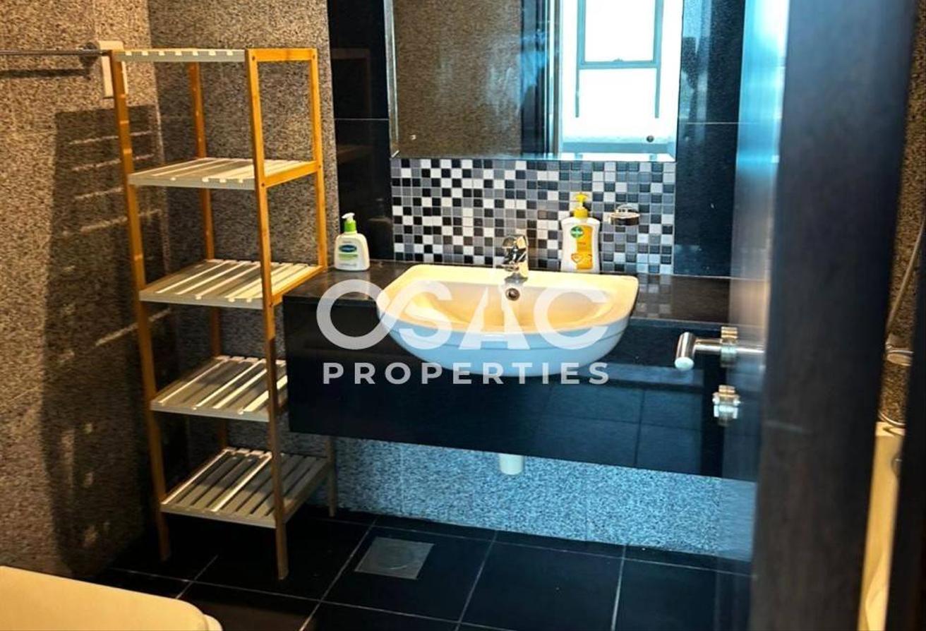 Mid Floor | Fully Furnished | Direct on the Canal photo 12