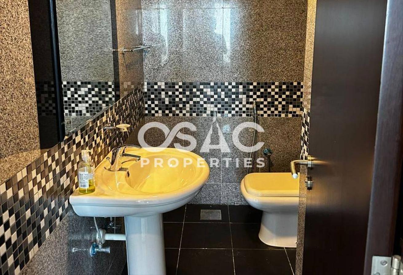 Mid Floor | Fully Furnished | Direct on the Canal photo 11