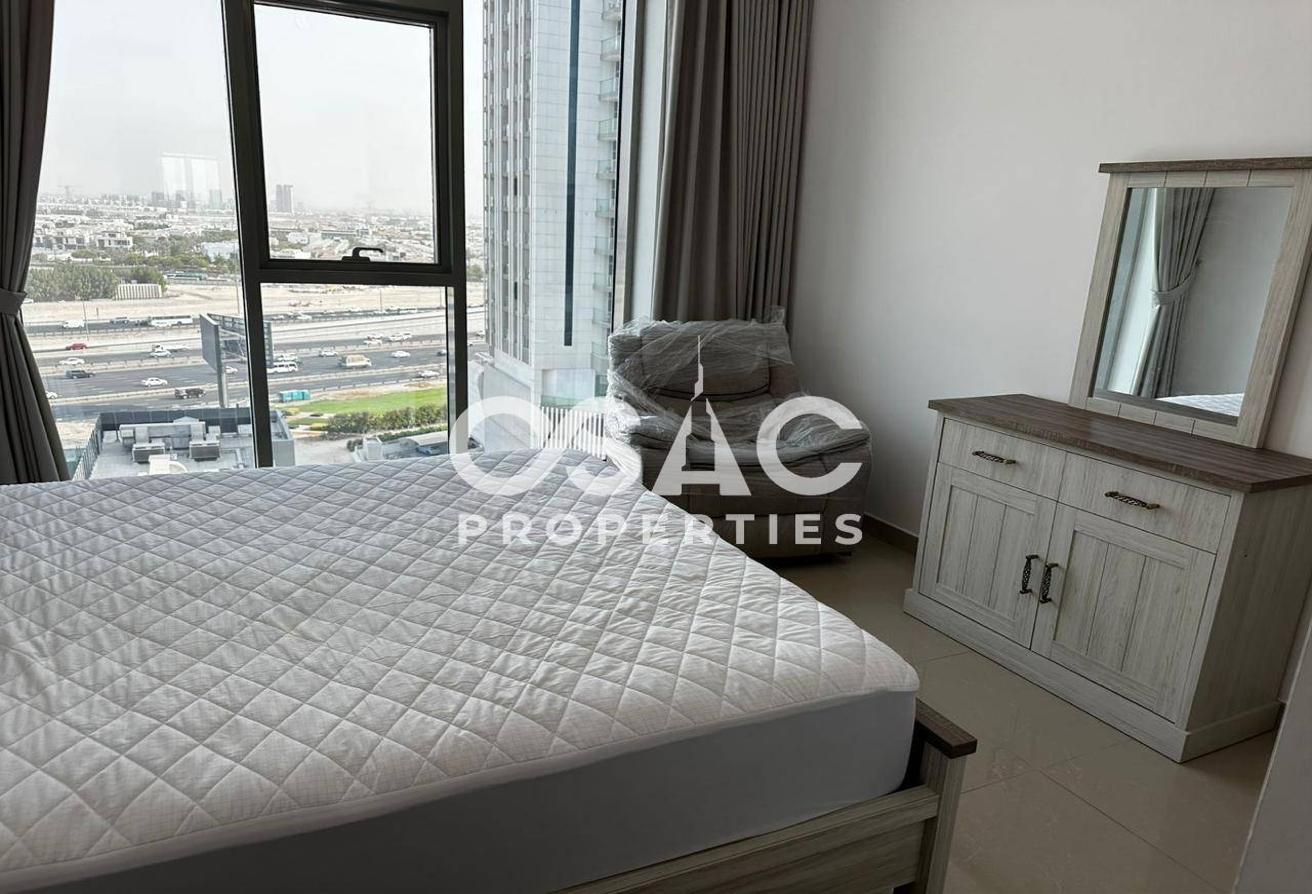 Mid Floor | Fully Furnished | Direct on the Canal photo 13