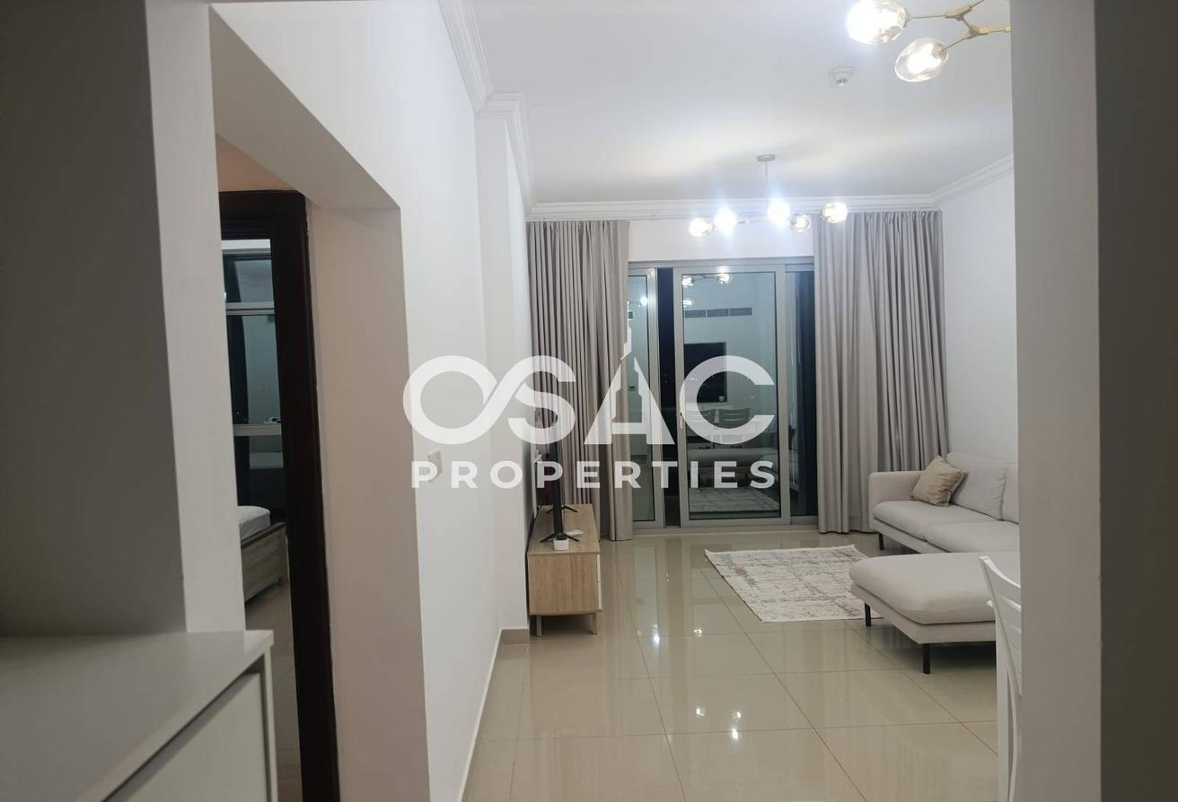 Mid Floor | Fully Furnished | Direct on the Canal photo 5