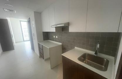 Apartment - Studio - 1 Bathroom for rent in Ajmal Makan City - Sharjah Waterfront City - Sharjah Apartment - Studio - 1 Bathroom for rent in Ajmal Makan City - Sharjah Waterfront City - Sharjah