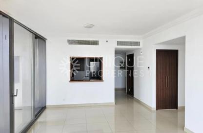 Apartment - 1 Bedroom - 2 Bathrooms for rent in Boulevard Point - Downtown Dubai - Dubai