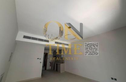 Apartment - Studio - 1 for sale in Kentia - Ajman Uptown Villas - Ajman Uptown - Ajman