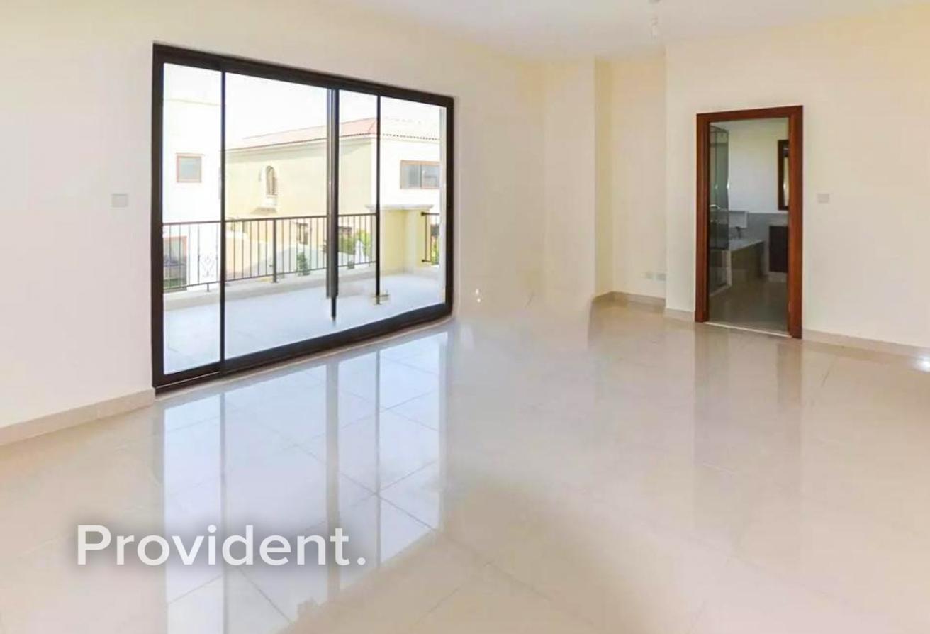 Landscaped Garden | Vacant Soon | Prime Location photo 7