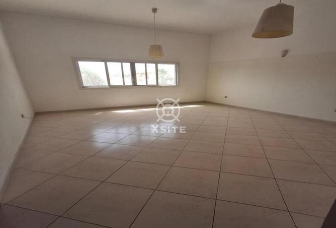 117281115 - Property Image 3