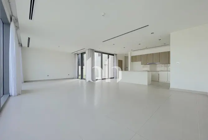 156895163 - Property Image 2