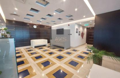 Office Space - Studio - 3 Bathrooms for rent in One Lake Plaza - JLT Cluster T - Jumeirah Lake Towers - Dubai