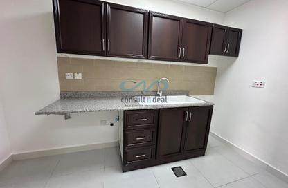Apartment - Studio - 1 for rent in Mohamed Bin Zayed Centre - Mohamed Bin Zayed City - Abu Dhabi Apartment - Studio - 1 for rent in Mohamed Bin Zayed Centre - Mohamed Bin Zayed City - Abu Dhabi