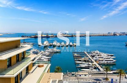 Apartment - 3 - 4 for rent in Seagate Building 1 - Seagate - Mina Rashid - Dubai