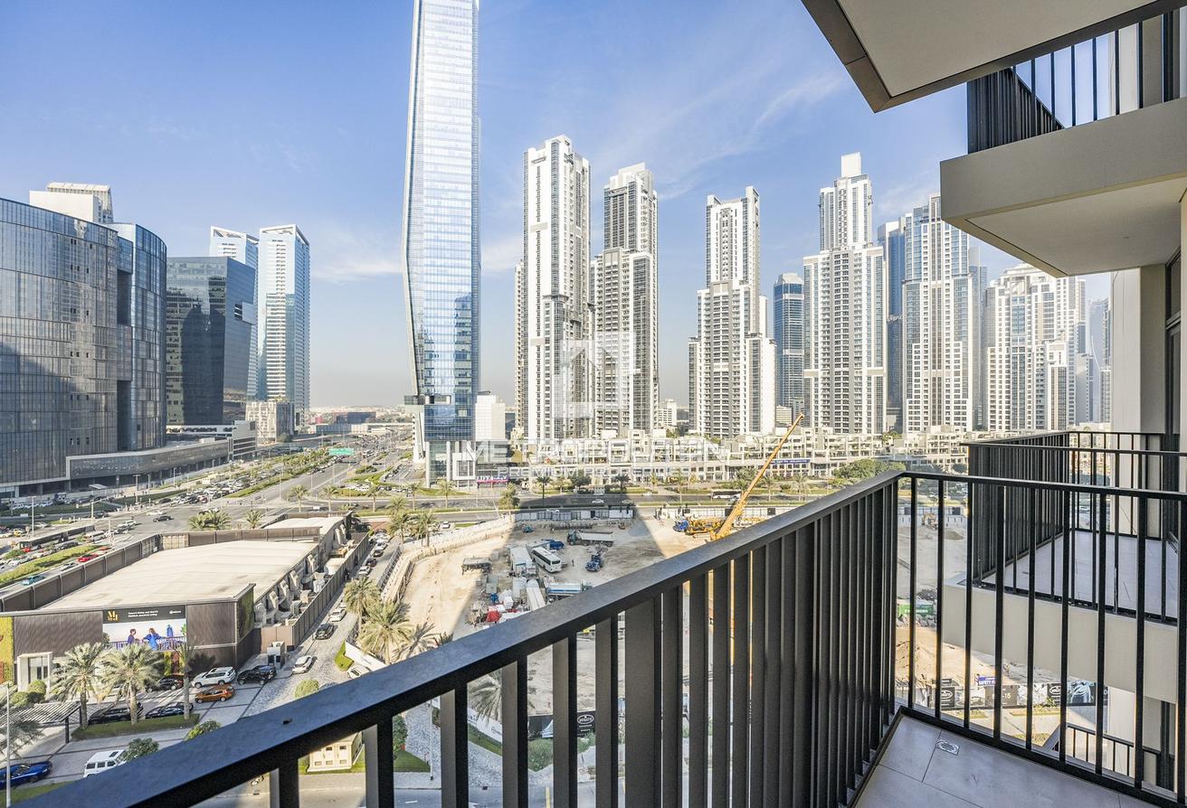 Spacious Layout | Vacant | Spectacular Views photo 15