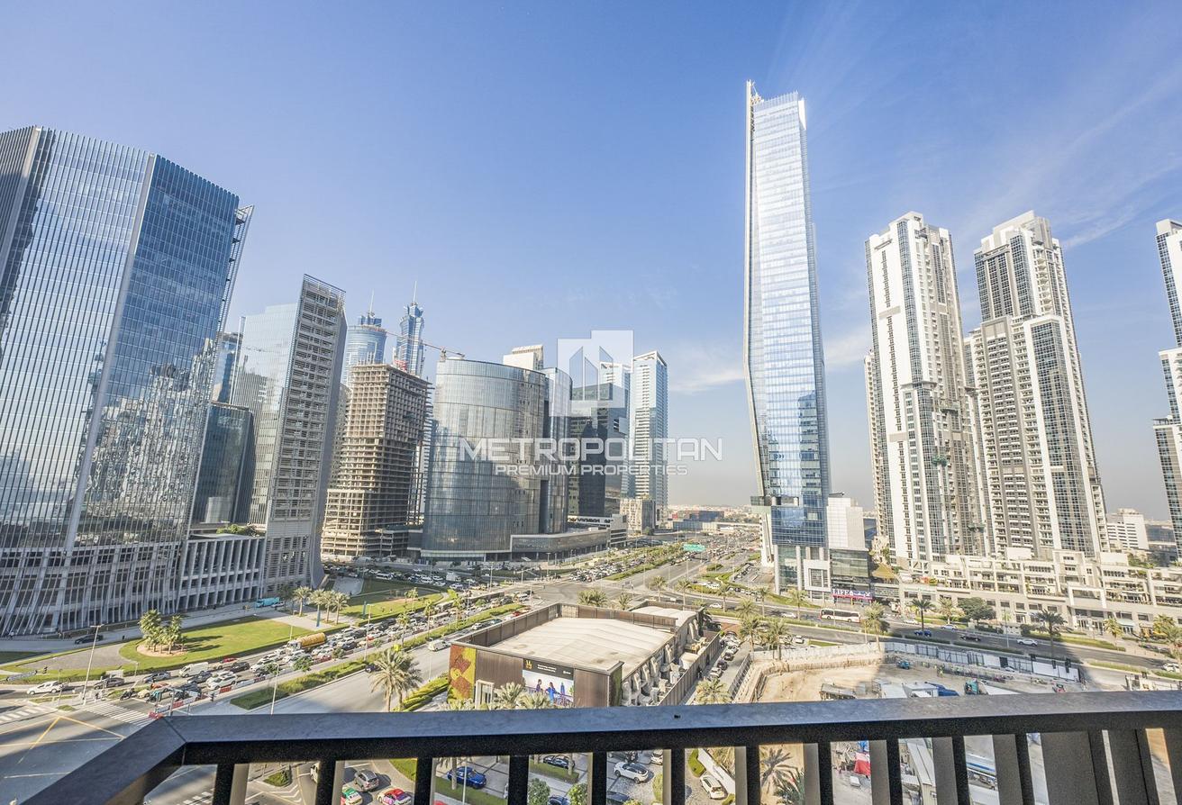 Spacious Layout | Vacant | Spectacular Views photo 16
