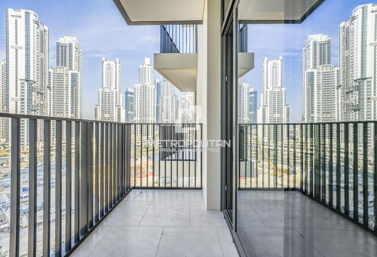 Spacious Layout | Vacant | Spectacular Views photo 17