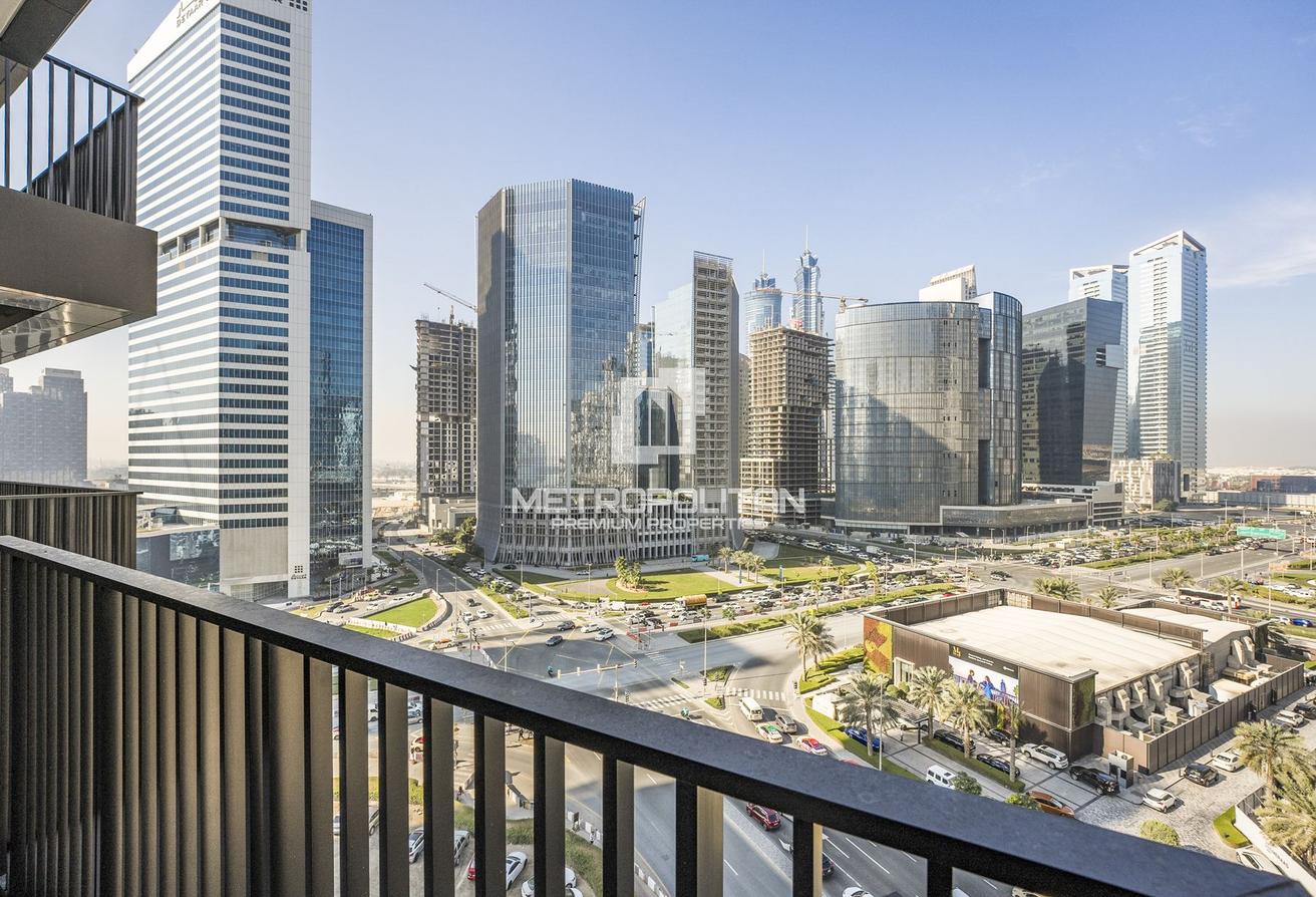 Spacious Layout | Vacant | Spectacular Views photo 14