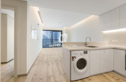 شقة - غرفة نوم - 2 حمامات للايجار في أحد ريزيدنس - الخليج التجاري - دبي