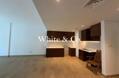 Apartment - 1 Bedroom - 1 Bathroom for sale in La Rive Building 4 - La Rive - Port de La Mer - La Mer - Jumeirah - Dubai