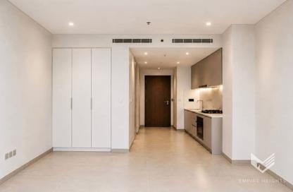 Apartment - Studio - 1 for sale in Peninsula Four - Peninsula - Business Bay - Dubai