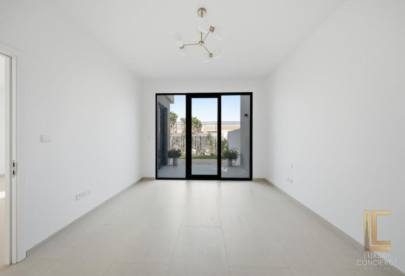 Corner Unit | Vastu Compliant | Upgraded | Type A photo 11