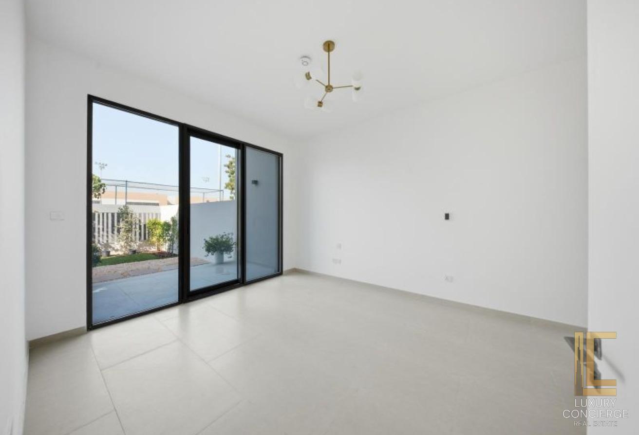 Corner Unit | Vastu Compliant | Upgraded | Type A photo 12