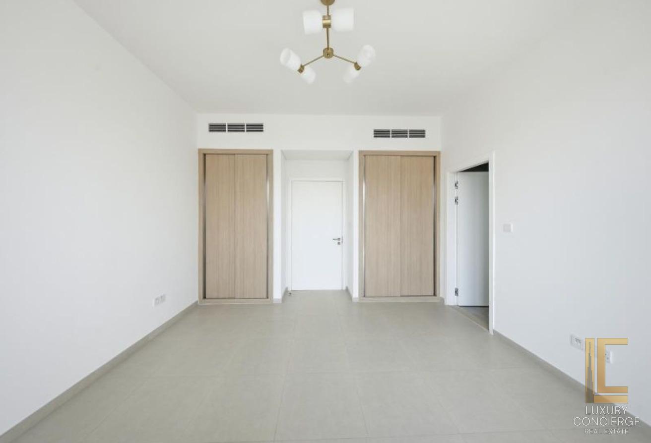 Corner Unit | Vastu Compliant | Upgraded | Type A photo 13