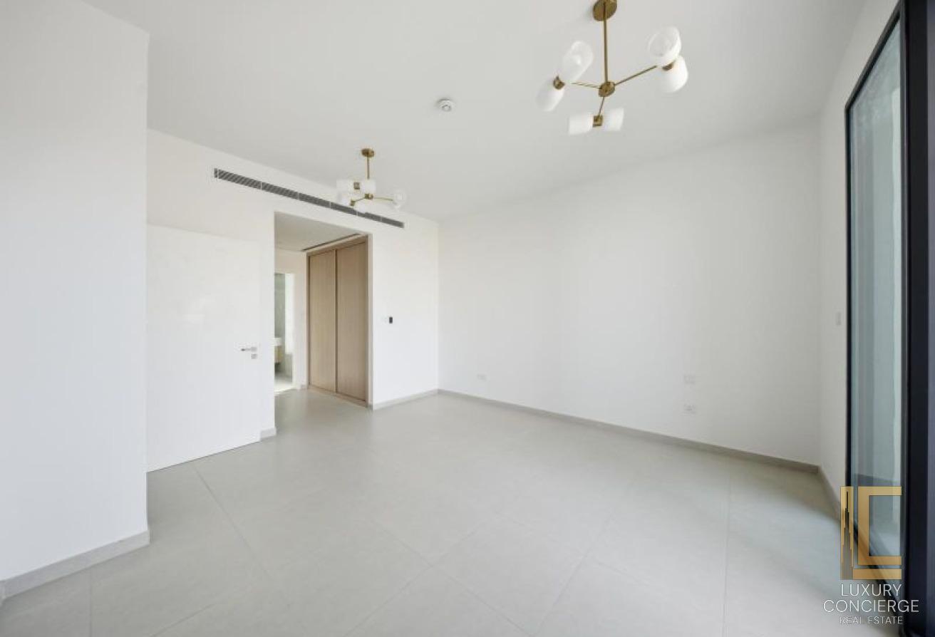 Corner Unit | Vastu Compliant | Upgraded | Type A photo 16