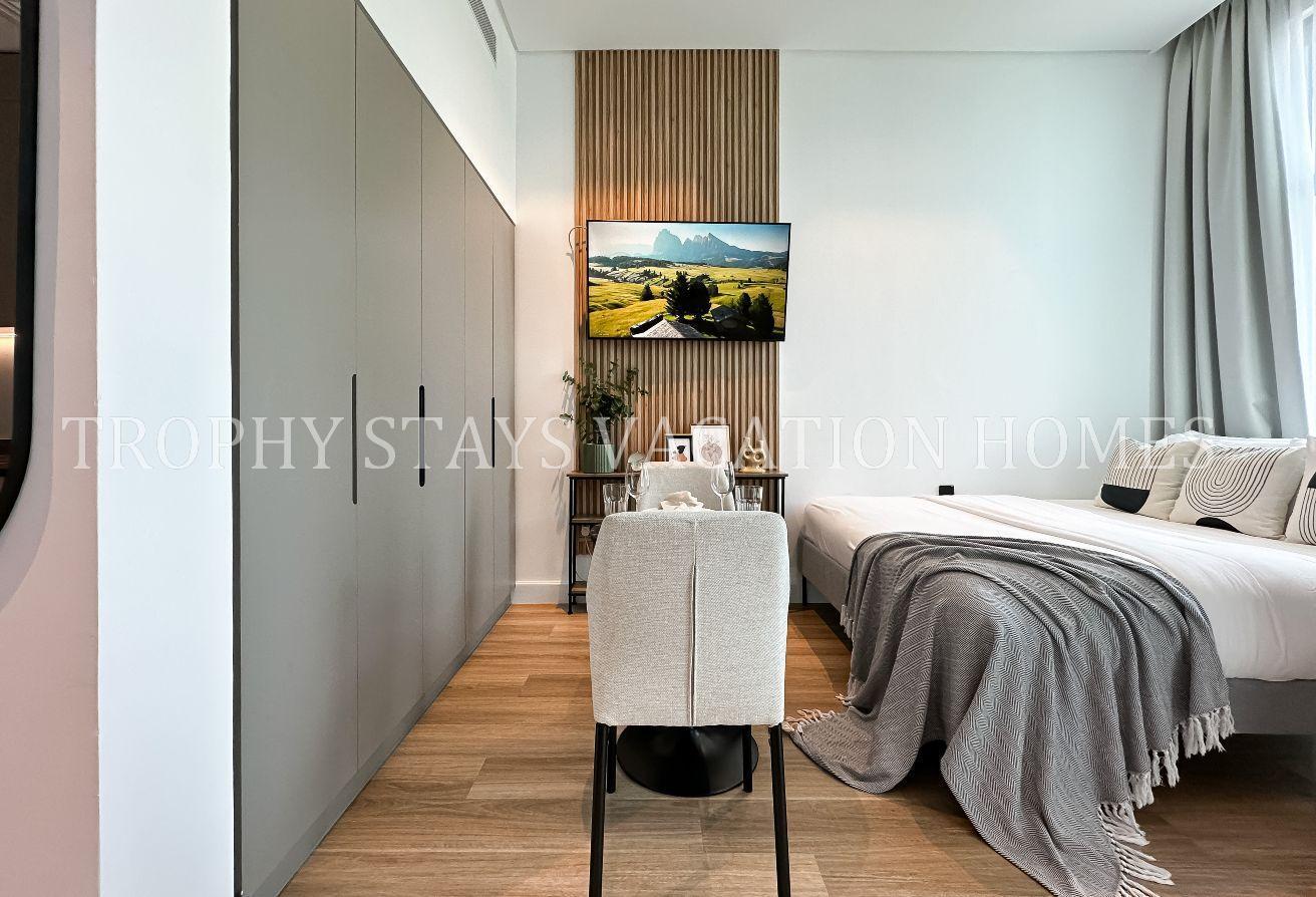 Spectacular View | Brand New | Multiple Cheques photo 15