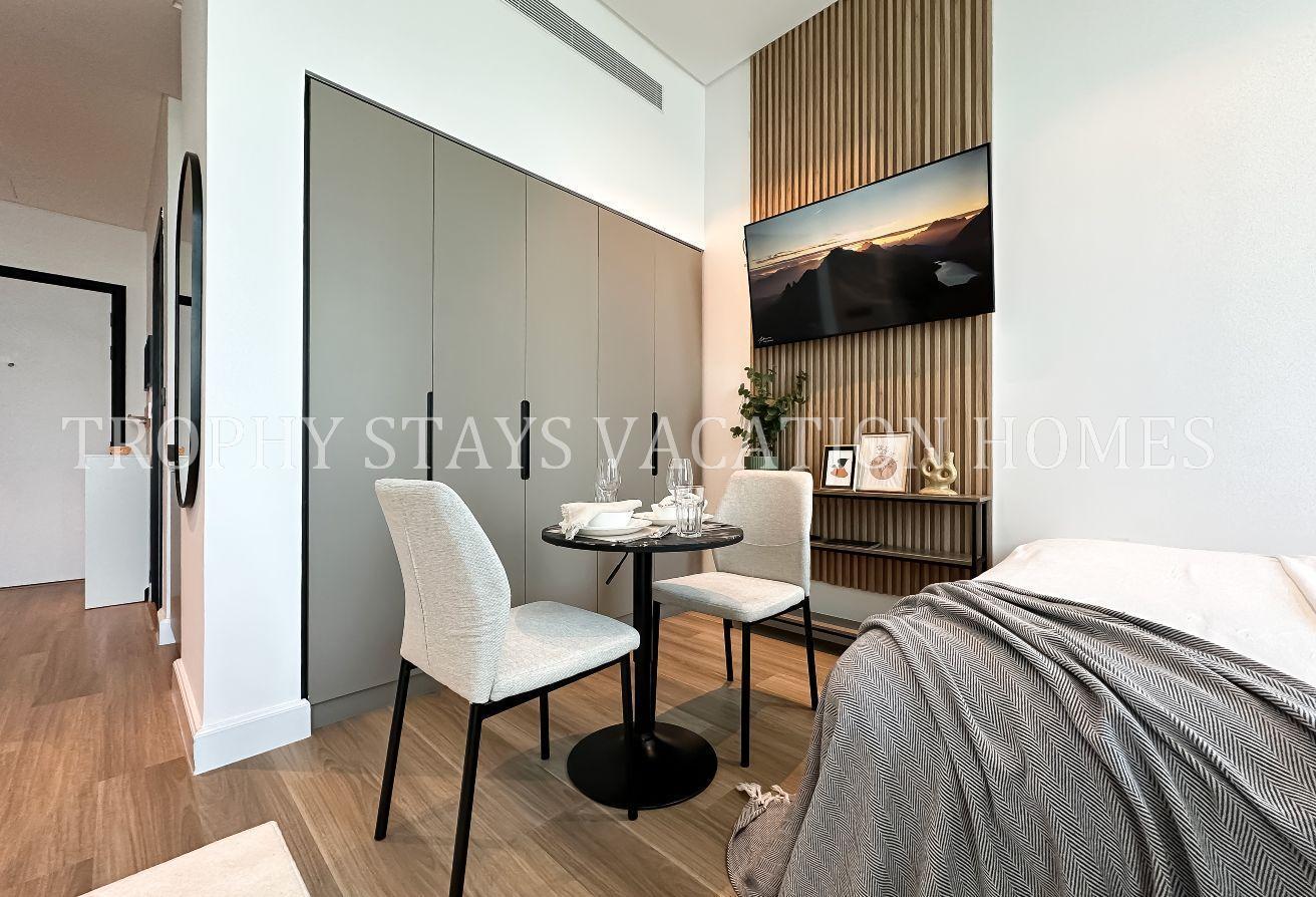 Spectacular View | Brand New | Multiple Cheques photo 11