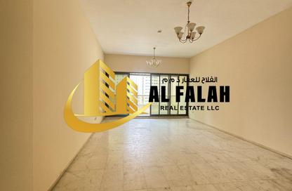 Apartment - 3 Bedrooms - 3 Bathrooms for rent in New Al Taawun Road - Al Taawun - Sharjah