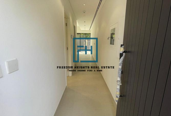 73168575 - Property Image 2