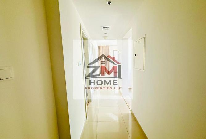 75418572 - Property Image 3