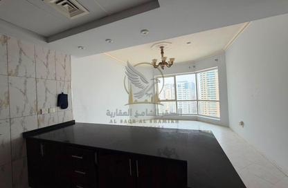 Apartment - 1 Bedroom - 1 Bathroom for rent in Al Majaz 3 - Al Majaz - Sharjah Apartment - 1 Bedroom - 1 Bathroom for rent in Al Majaz 3 - Al Majaz - Sharjah