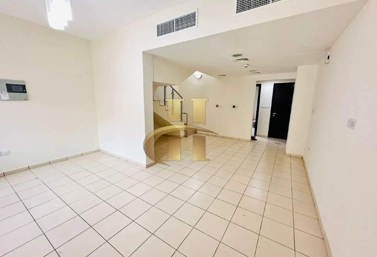 163255455 - Property Main Image