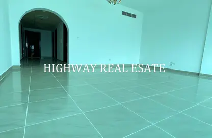 Apartment - 2 Bedrooms - 3 Bathrooms for rent in Bin Ham Tower B - Bin Ham Towers - Al Taawun - Sharjah