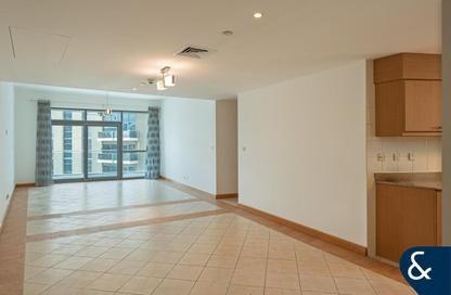Apartment - 2 Bedrooms - 3 Bathrooms for sale in Marina Terrace - Dubai Marina - Dubai