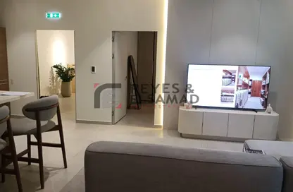 شقة - غرفة نوم - 2 حمامات للبيع في أوكيارد ريزيدنسز - الضاحية 10 - قرية جميرا الدائرية - دبي