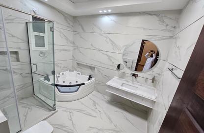 Villa - 5 Bedrooms - 7 Bathrooms for sale in Al Helio 2 - Al Helio - Ajman