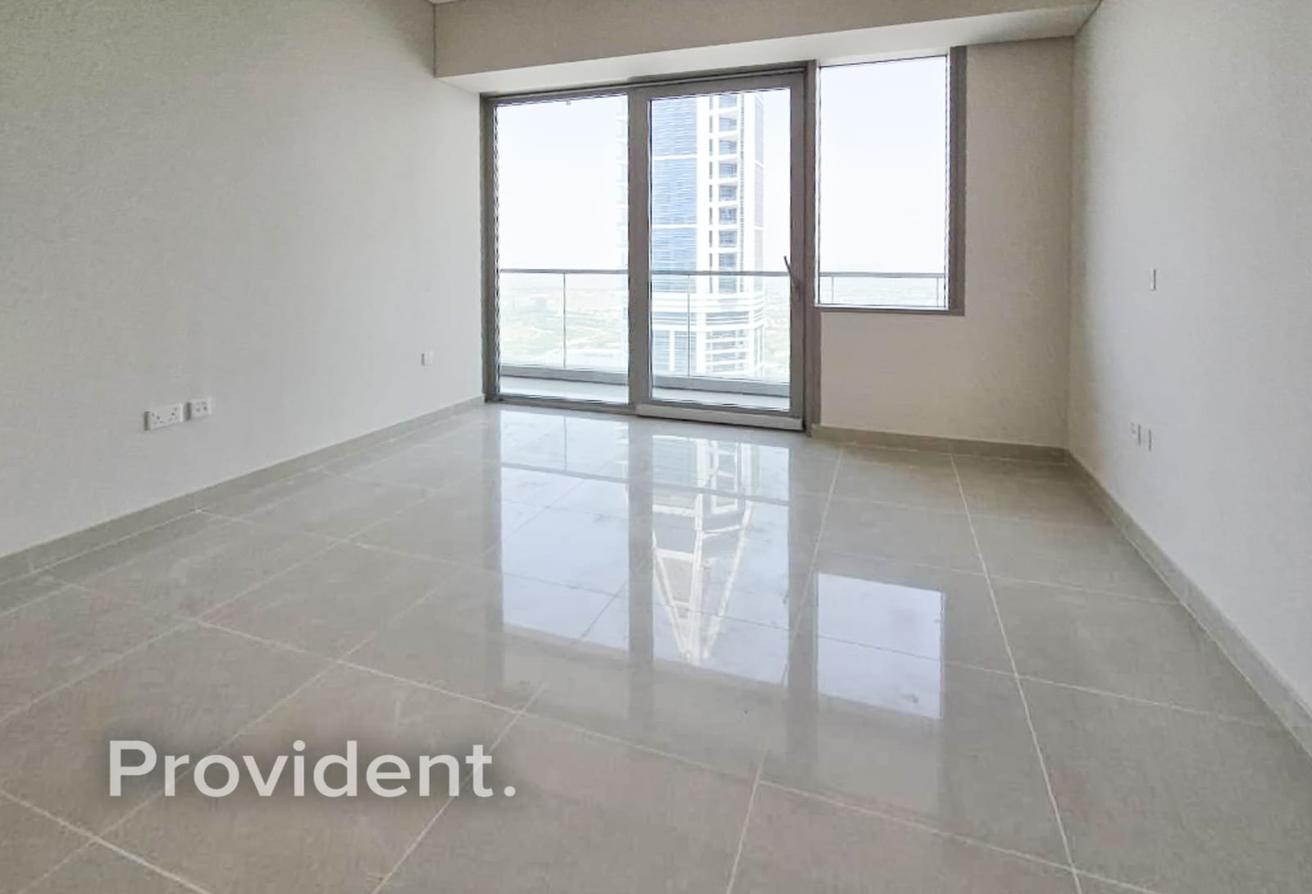Dubai Marina Charm | High Floor | Unfurnished photo 7