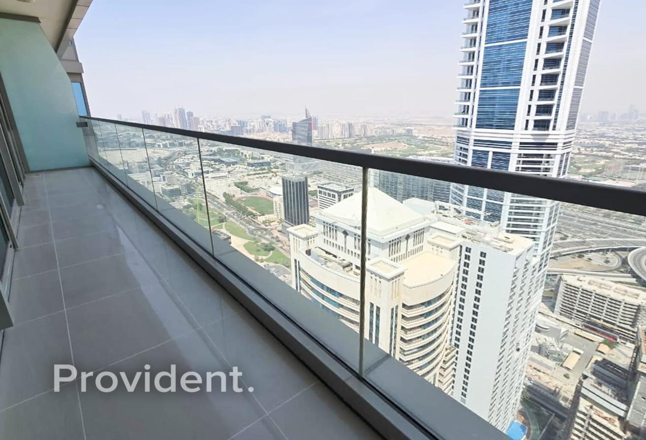Dubai Marina Charm | High Floor | Unfurnished photo 8
