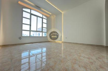 Apartment - Studio - 1 for rent in Rabdan - Abu Dhabi