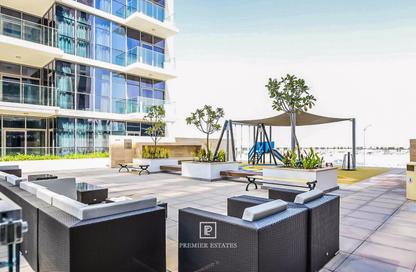 Apartment - Studio - 1 Bathroom for rent in Golf Veduta Hotel Apartments - Golf Town - Damac Hills - Dubai Apartment - Studio - 1 Bathroom for rent in Golf Veduta Hotel Apartments - Golf Town - Damac Hills - Dubai