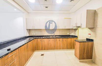 Apartment - 1 Bedroom - 2 Bathrooms for rent in Airport View Building - Al Garhoud - Dubai